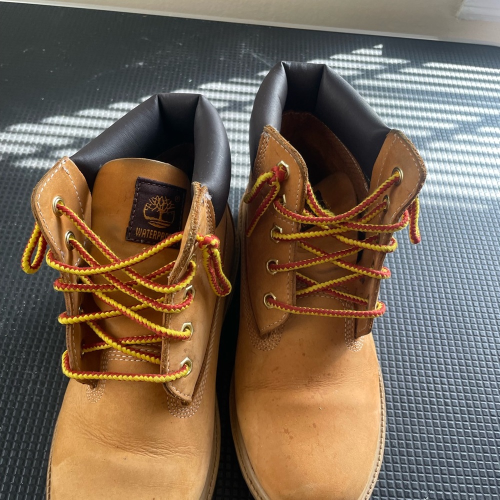 Timberland - Picture 2 of 6